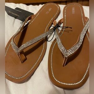 NWT Forever 21 Tan Bling Sandals Size 6.5
